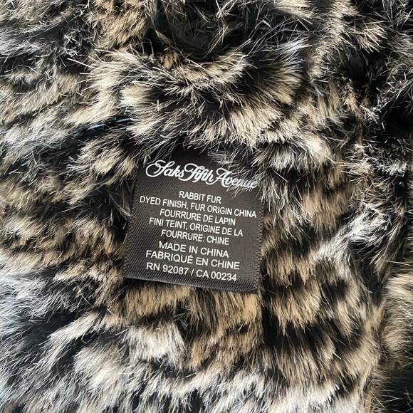 Saks Fifth Ave Fur Vest - Picture 2 of 2
